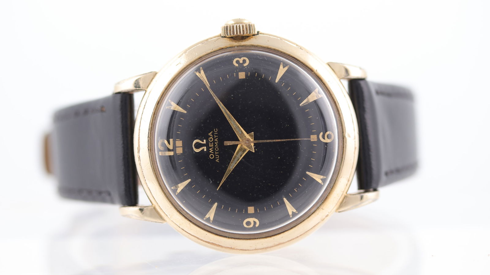 Vintage Omega 'Wadsworth' Bumper Automatic Circa 1950: Brand: Omega Model Name: 'Wadsworth' Reference: G6232-1 Movement: Bumper Automatic Movement calibre: Omega Calibre 351 Year: Circa 1950 Dial shape: Circular Dial colour: Black Dial features: Gloss gil