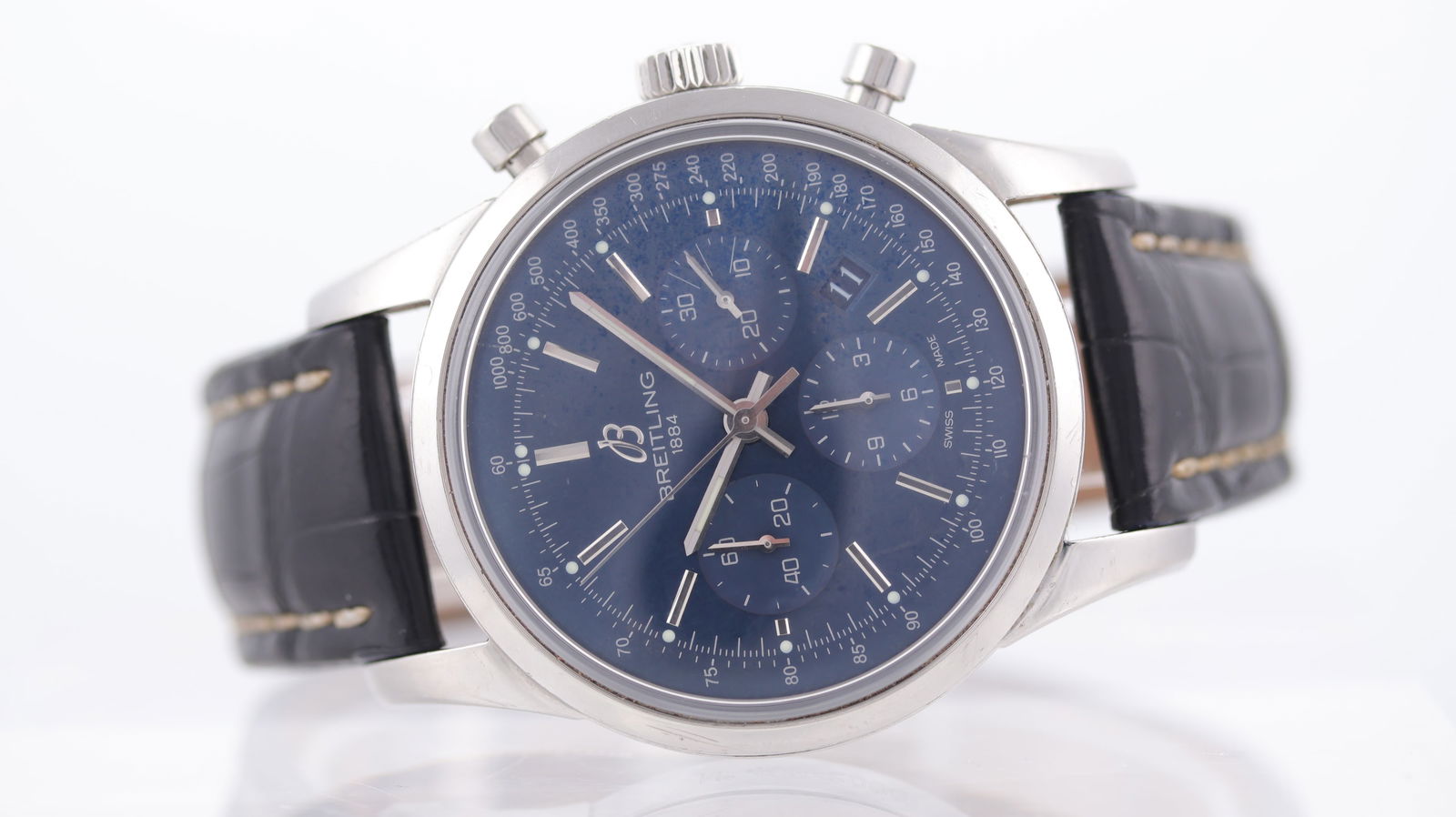 Breitling Transocean Chronograph Limited Edition Date Automatic Circa 2010 Ref AB0151: Brand: Breitling Model Name: Transocean Chronograph Reference: AB0151 Movement: Automatic Movement calibre: Breitling calibre B01 Year: Circa 2010 Dial shape: Circular Dial colour: Blue Dial features: