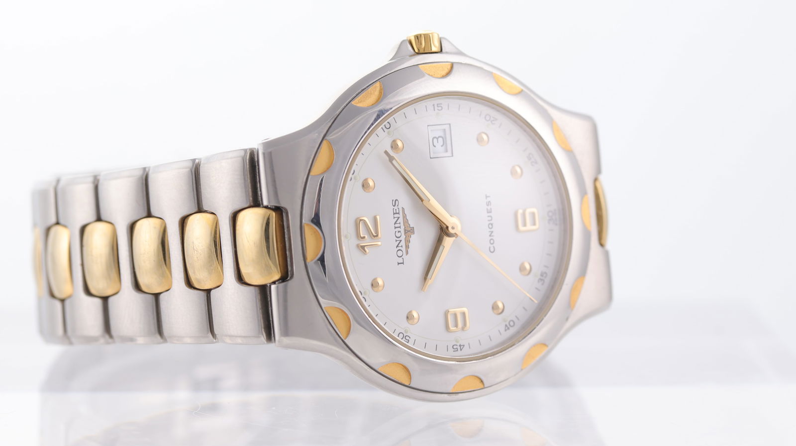 Longines Conquest Ref L1.633.3 with Box and Papers 2000 - 2