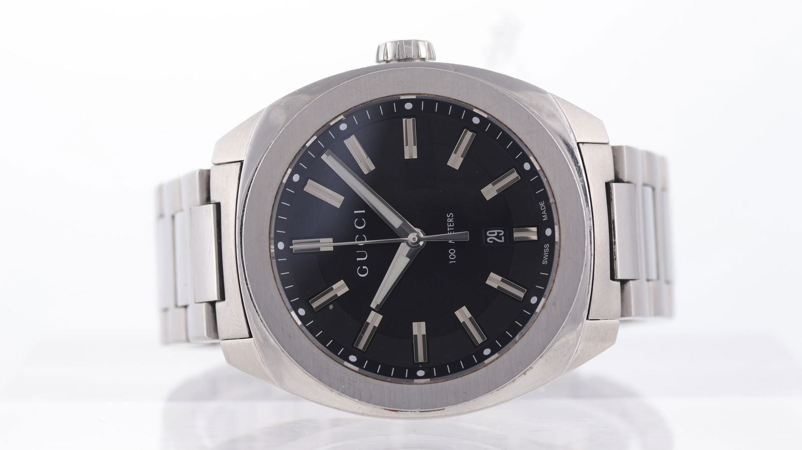 Gucci G Timeless Ref 142.3: Brand: Gucci Model Name: G Timeless Reference: 142.3 Movement type: Quartz Dial shape: Circular Dial colour: slate gr