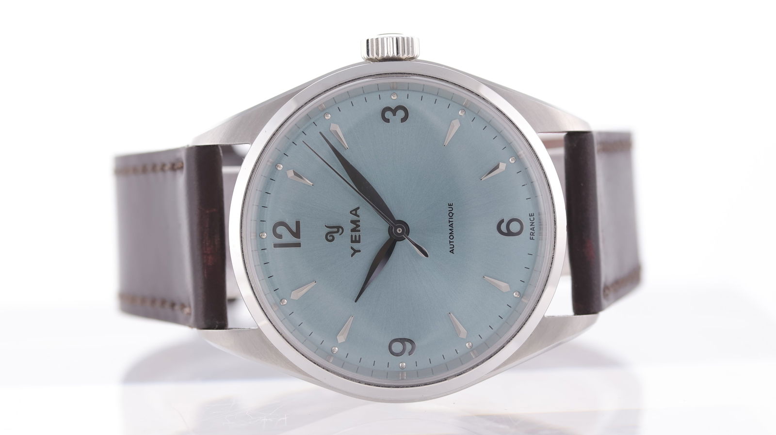 Yema Urban Classic Ref YUBC24.37.JM with Box and Papers 2024: Brand: Yema Model Name: Urban Classic Reference: YUBC24.37.JM Movement type: Automatic Movement calibre: Yema 2000 Movement features: Yema in-house calibre Year: 2024 Box: Full Box Papers: Full Set Pa