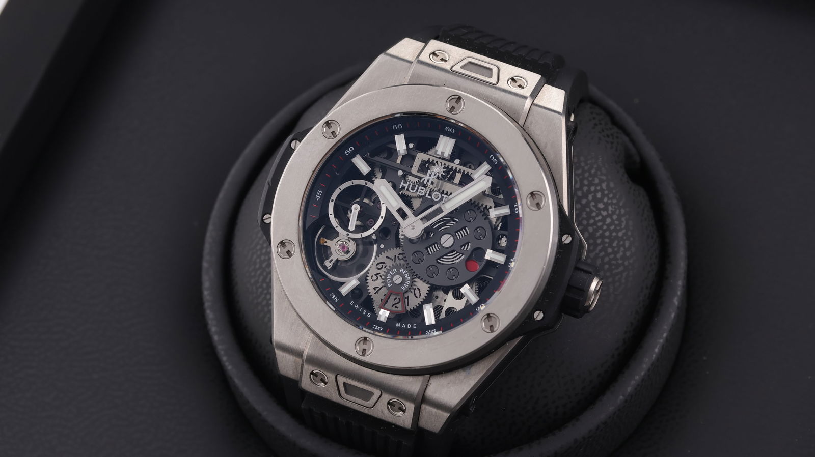 Hublot Big Bang Meca-10 Ref 414.NI.1123.RX with Box: Brand: Hublot Model Name: Big Bang Meca-10 Reference: 414.NI.1123.RX Movement type: Manual Wind Movement calibre: Hublot HUB 1201 Movement features: Manual wind, skeleton power reserve movement. Box: