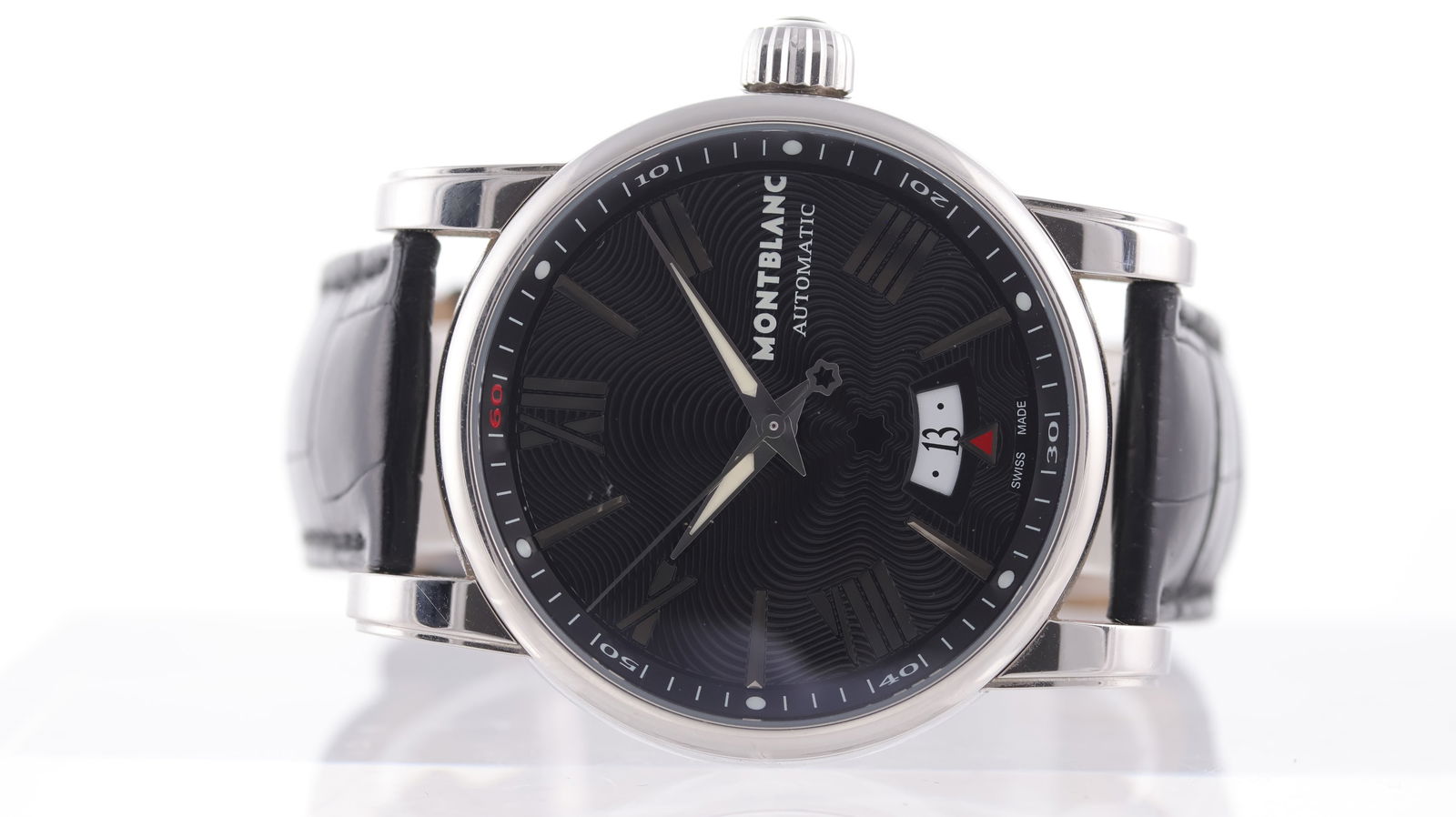 Montblanc Star Date Ref 7102 with Box and Papers 2010: Brand: Montblanc Model Name: Star Reference: 7102 Movement type: Automatic Movement calibre: Montblanc 4810 401 Year: 2010 Box: Full Box Papers: Full Set Papers Dial shape: Circular Dial colour: Black