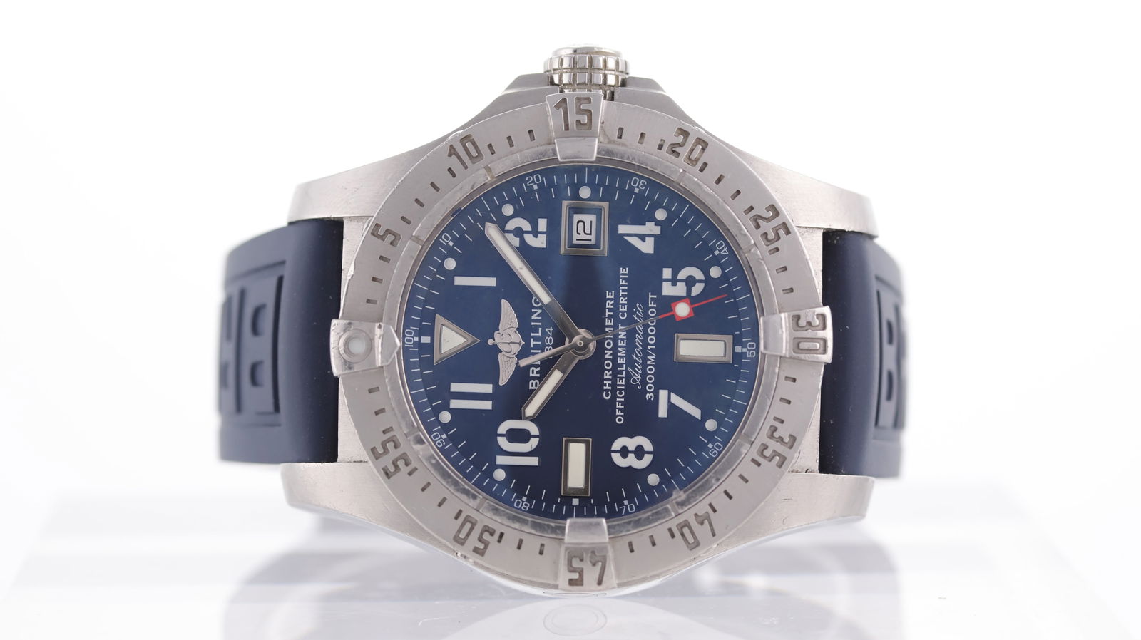 Breitling Avenger Seawolf Ref A17330: Brand: Breitling Model Name: Avenger Seawolf Reference: A17330 Movement type: Automatic Dial shape: Circular Dial colour: Blue Dial features: Silver/Lume with bold white arabic numeral hour markers. D