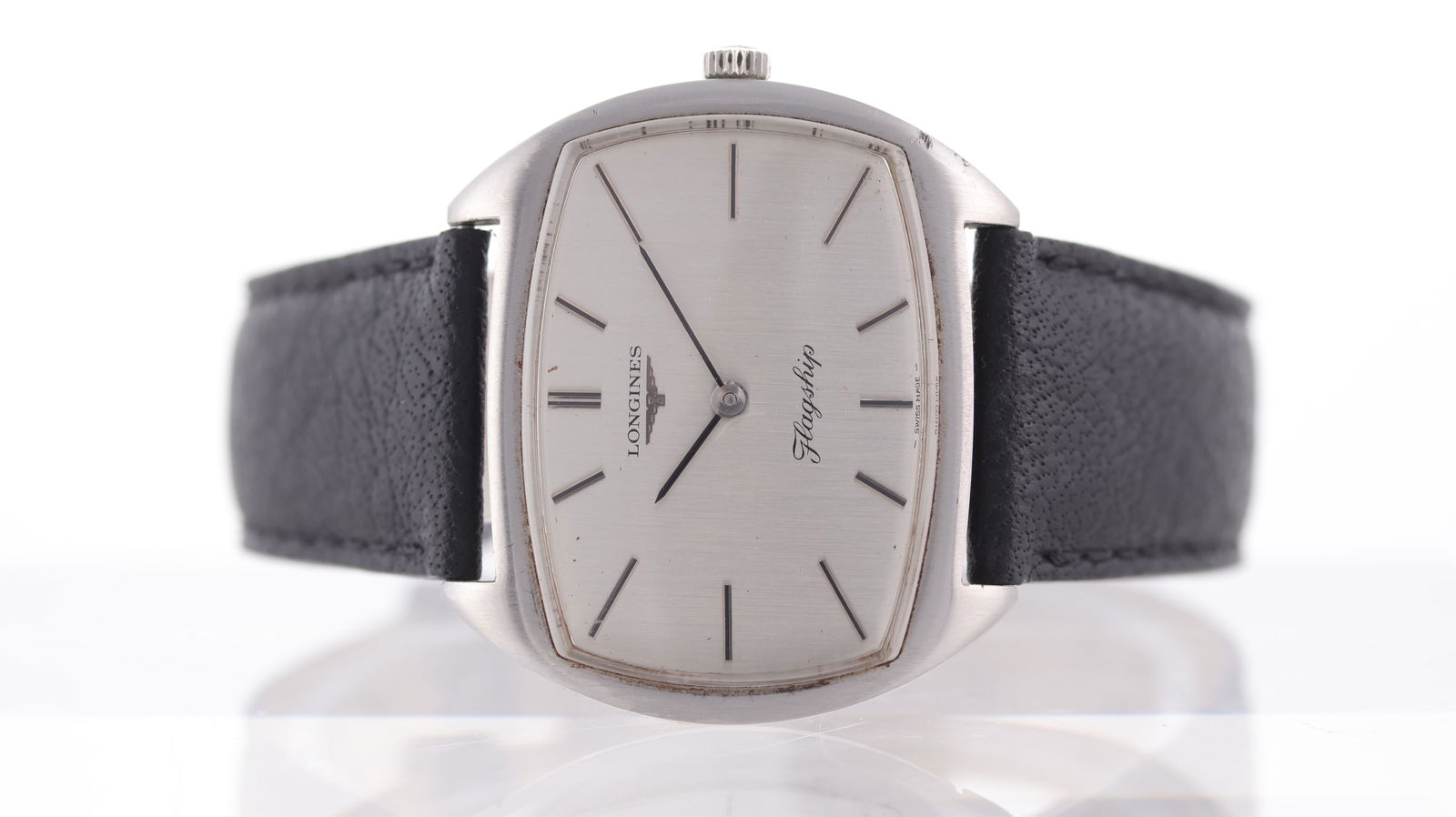 *To Be Sold Without Reserve* Vintage Longines Flagship Ref 4016-1 1974: Brand: Longines Model Name: Flagship Reference: 4016-1 Movement type: Manual Wind Movement calibre: Longines 428 Year: 1974 Dial shape: Circular Dial colour: Silver Dial features: Brush dial with silv