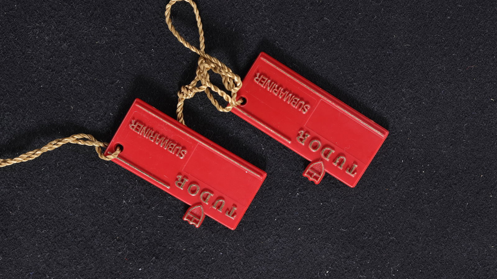 *TO BE SOLD WITHOUT RESERVE* 2x Vintage Tudor Submariner swing tags: *TO BE SOLD WITHOUT RESERVE* 2x Vintage Tudor Submariner swing tags