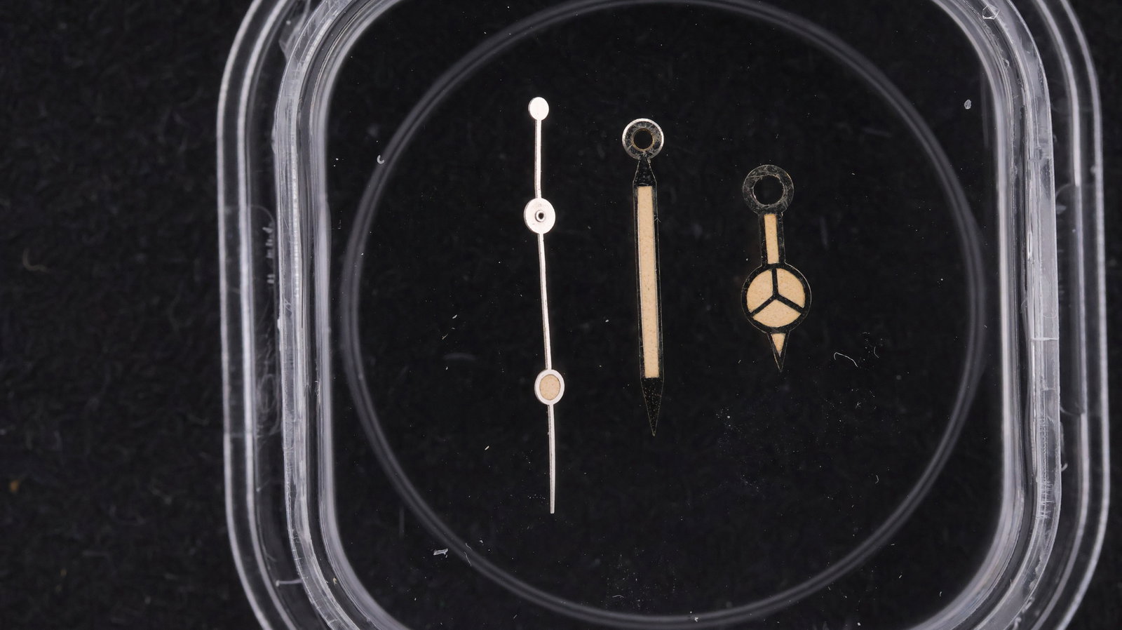 *TO BE SOLD WITHOUT RESERVE* Rolex flat hands (1 of 2)