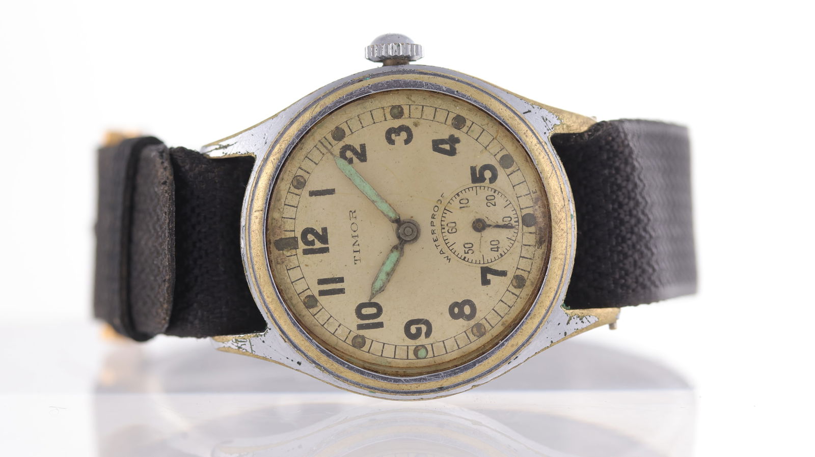 Vintage Timor A.T.P British Military WWII Circa 1939: Brand: Timor Model Name: A.T.P British Military Movement type: Manual Wind Movement features: Timor signed Year: Circa 1939 Dial shape: Circular Dial colour: White Dial features: Arabic numerals, subs