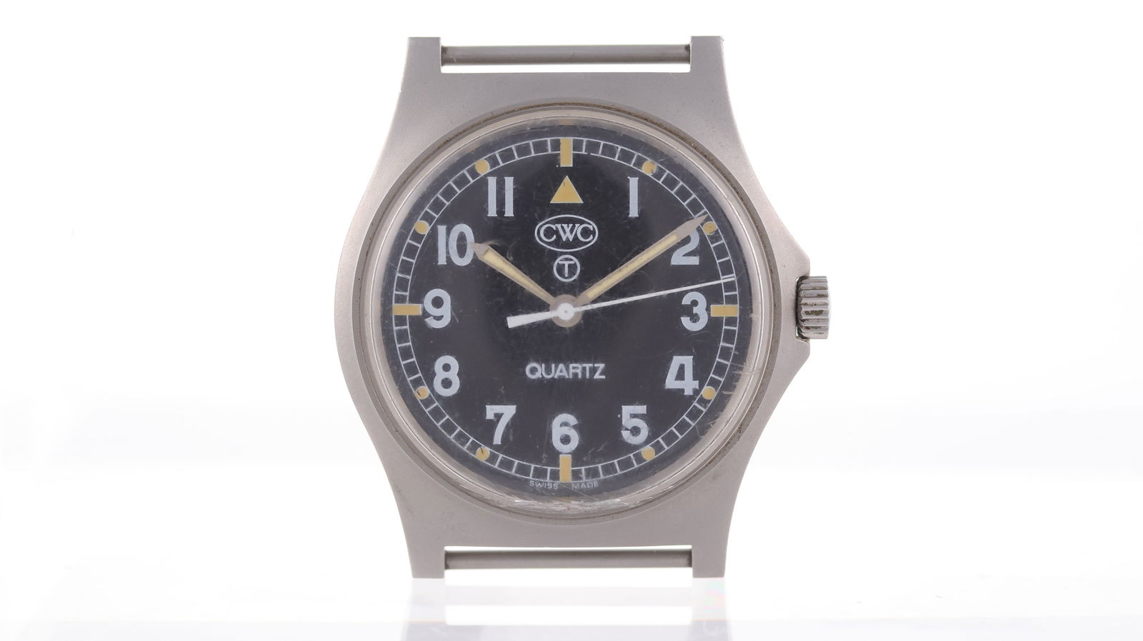 CWC G10 British Army W10 Military Watch 2006: Brand: CWC Model Name: G10 Reference: W10/6645-99 Movement type: Quartz Year: 2006 Dial shape: Circular Dial colour: Black Dial features: Tritium signed dial with arabic numeral and lume hands and rai