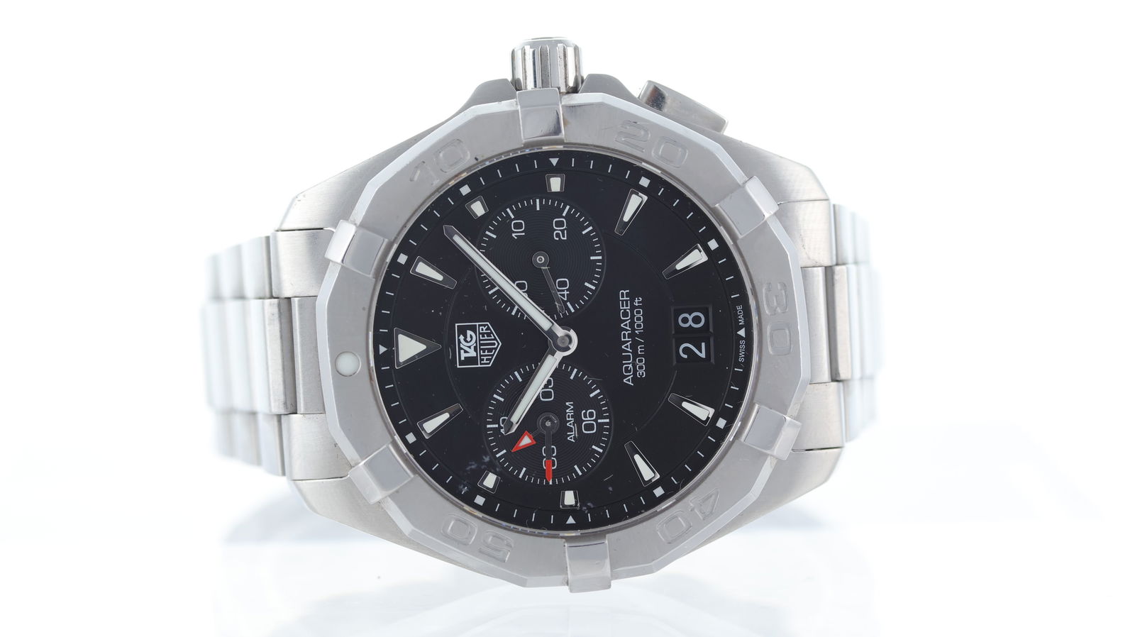 Tag Heuer Aquaracer Alarm Ref WAY111Z: Brand: Tag Heuer Model Name: Aquaracer Alarm Reference: WAY111Z Movement type: Quartz Dial shape: Circular Dial colour: Black Dial features: Trapezium hour markers. Sub seconds and alarm. Date