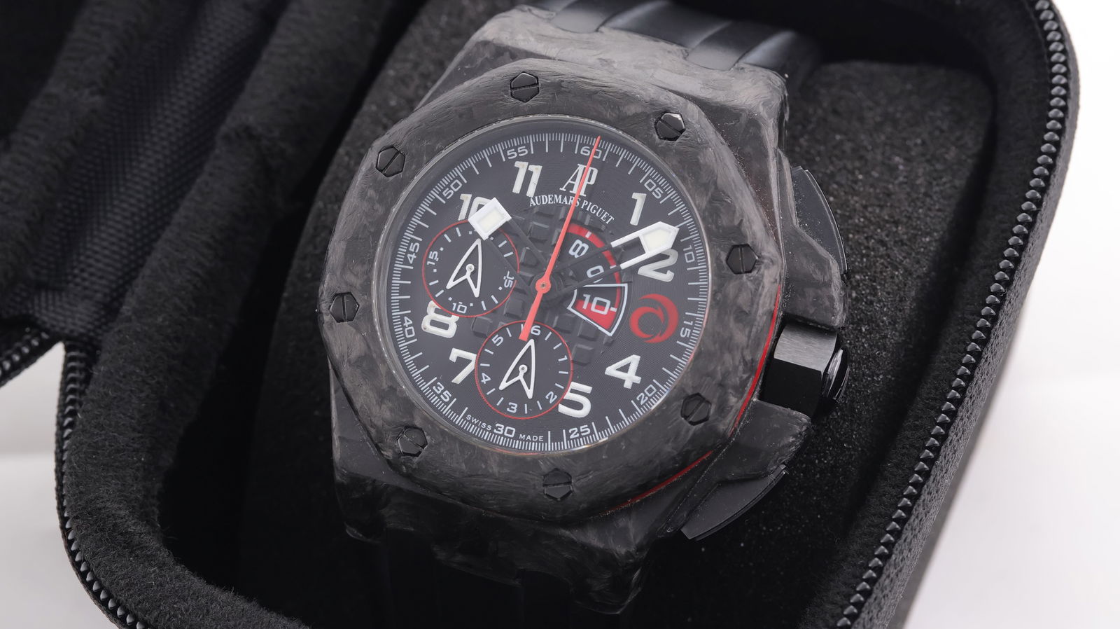 Limited Edition Audemars Piguet Royal Oak Offshore 'Alinghi Team' with Archives - 10