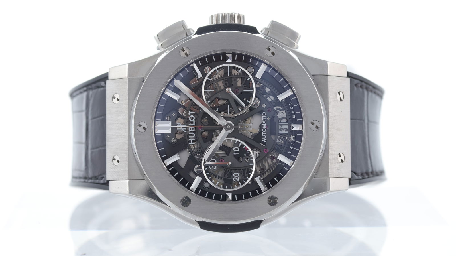 Hublot Classic Fusion Aerofusion Ref 525.NX.0170.LR: Brand: Hublot Model Name: Classic Fusion Aerofusion Reference: 525.NX.0170.LR Movement type: Automatic Movement calibre: ETA 2892 A2 Dial shape: Circular Dial colour: Black Dial features: Skeletonised