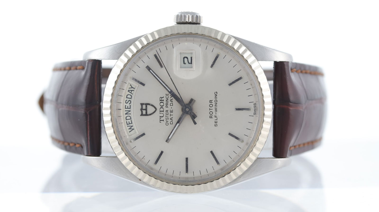 Tudor Prince Date-Day Ref 94614 Circa 1980's (1 of 5)