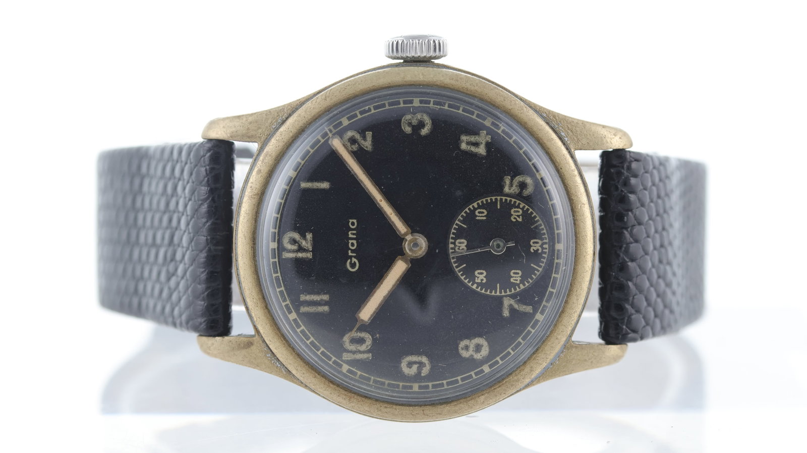 Vintage Grana German Military Manual Wind Ref 258355: Brand: Grana Model Name: Military Reference: 258355 Movement type: Manual Wind Movement calibre: Grana KF321 Movement features: Signed Grana Dial shape: Circular Dial colour: Black Dial features: Arab