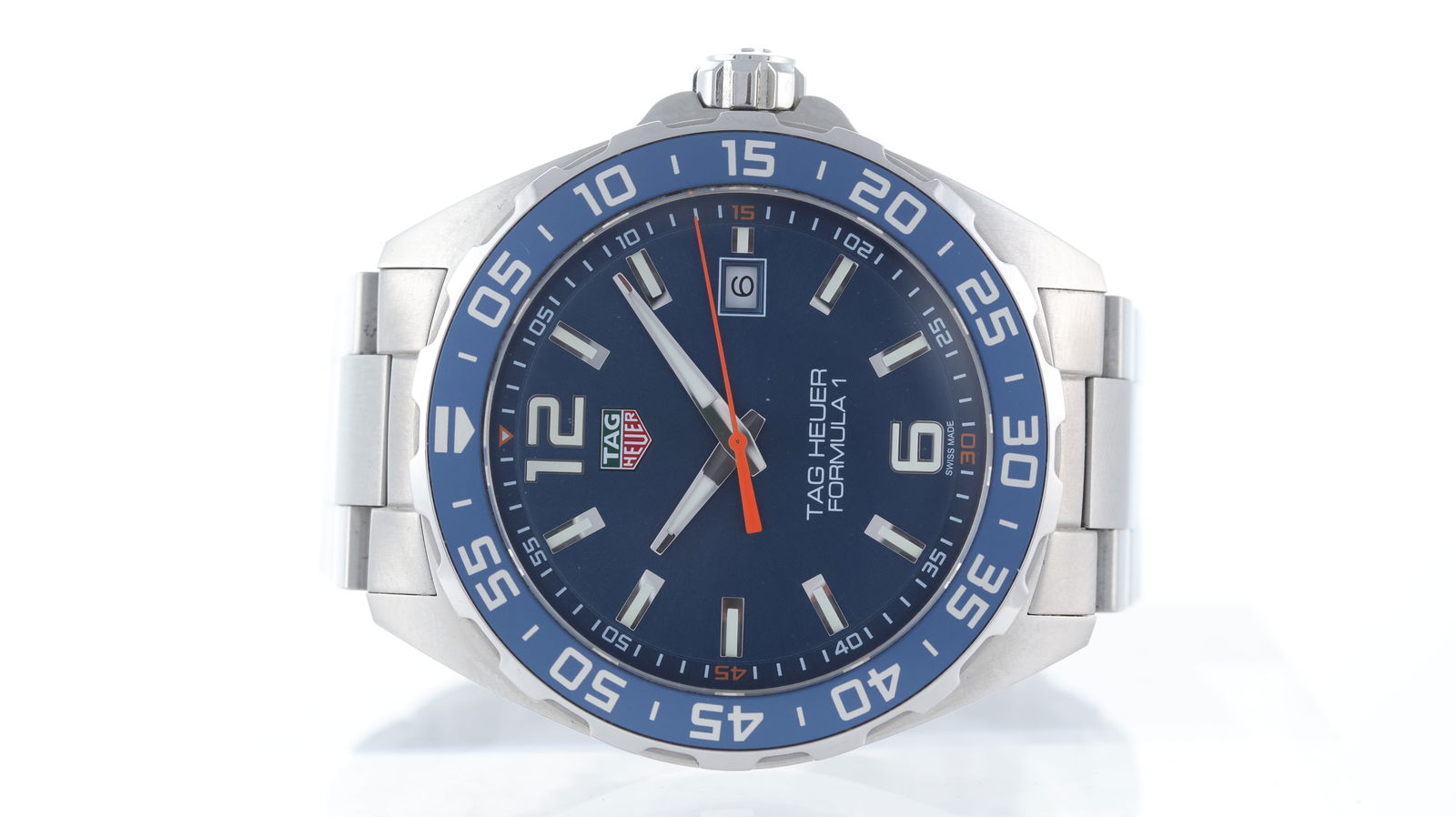 Tag Heuer Formula 1 Ref WAZ1010: Brand: Tag Heuer Model Name: Formula 1 Reference: WAZ1010 Movement type: Quartz Dial shape: Circular Dial colour: Blue Dial features: Silver/Lume hands and baton hour markers. Date aperture at 3 o'clo