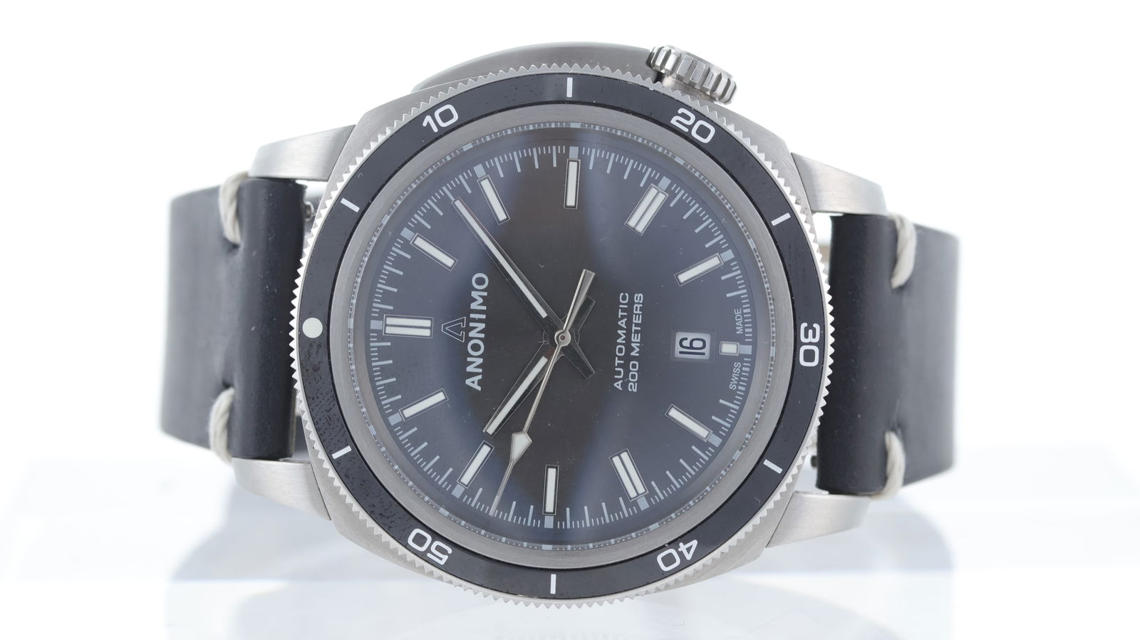 Anonimo Nautilo Ref AM - 5019.09: Brand: Anonimo Model Name: Nautilo Reference: AM - 5019.09 Movement type: Automatic Movement calibre: Sellita SW 200-1 Dial shape: Circular Dial colour: Grey Dial features: Sunburst dial with