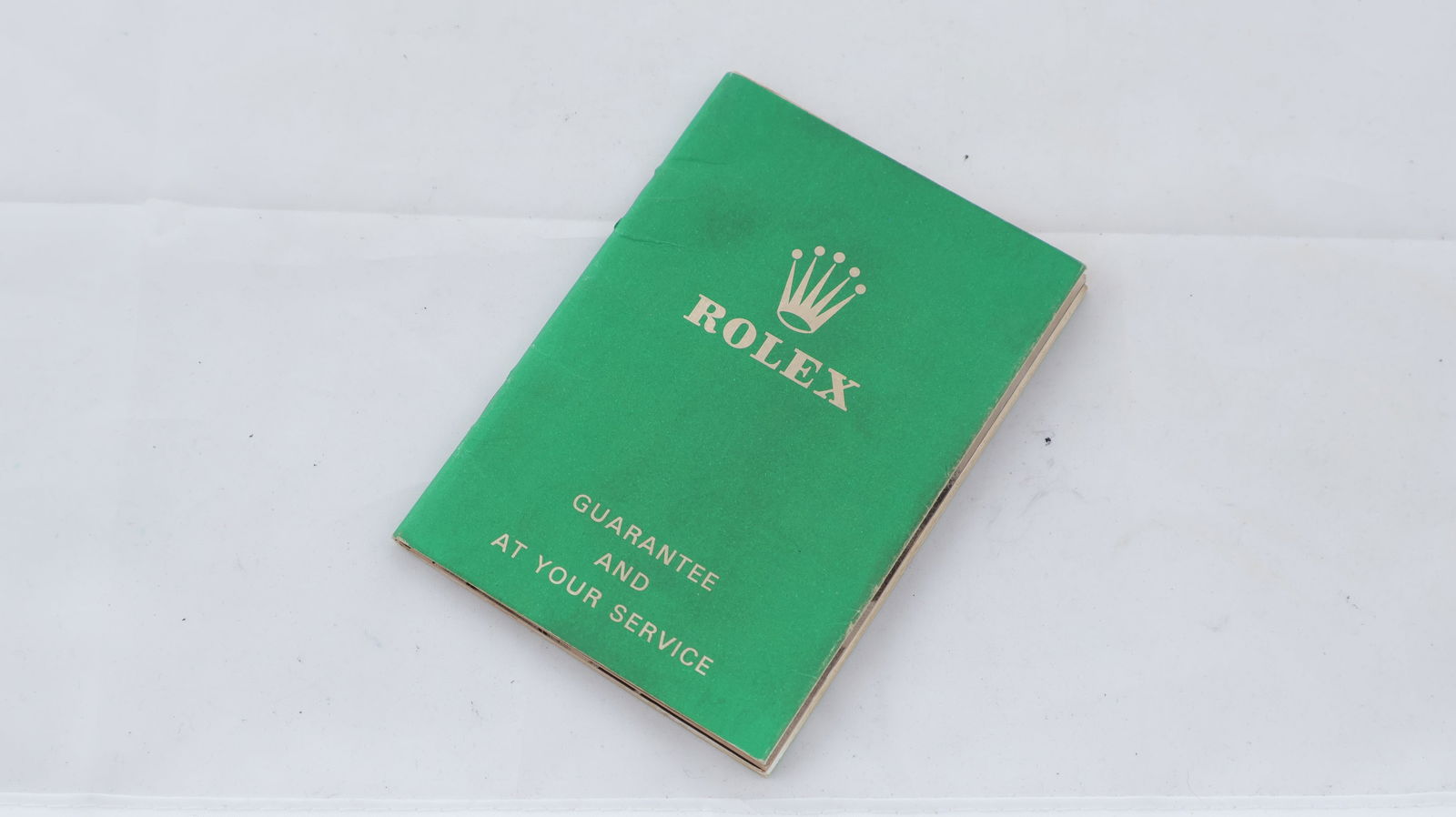 Rolex Green Guarantee Booklets Open (un-dated): Rolex Green Guarantee Booklets Open (un-dated)