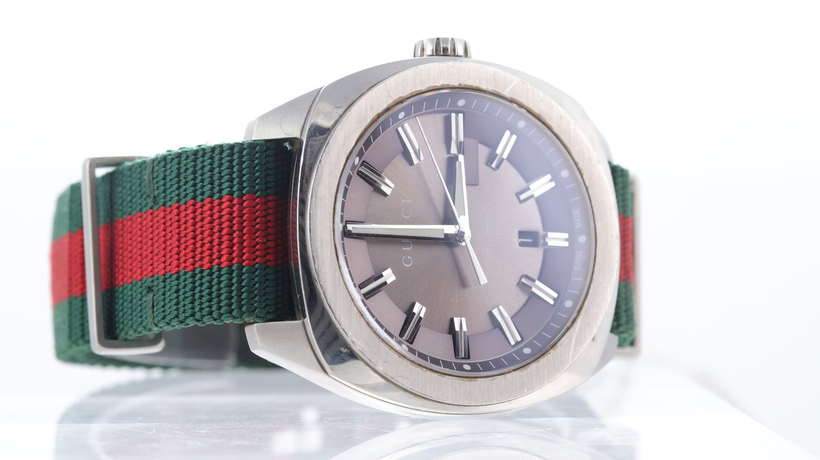 Gucci G Timeless Ref 142.3 - 2
