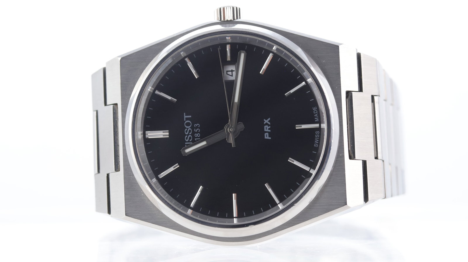 Tissot Prx Ref Quartz T137410A: Brand: Tissot Model Name: Prx Reference: T137410A Movement type: Quartz Dial shape: Circular Dial colour: Black Dial features: Brushed dial. Silver baton hour markers. Date ape