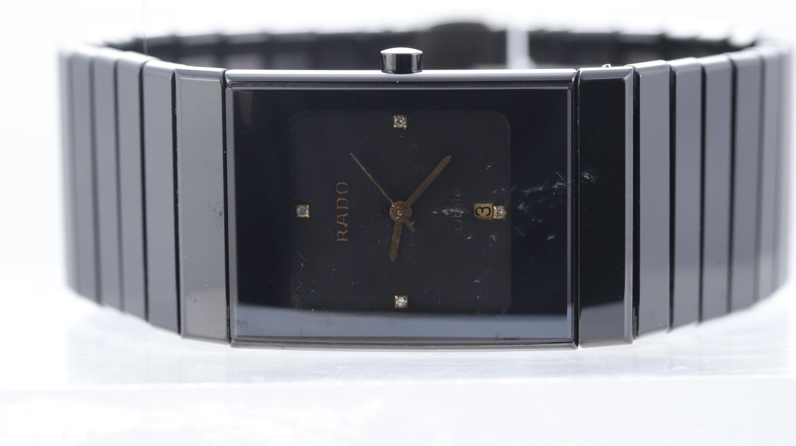 Rado Diastar Ref 111.0348.3: Brand: Rado Model Name: Diastar Reference: 111.0348.3 Movement type: Quartz Dial shape: Square Dial colour: Black Dial features: dot hour markers Case size: 25mm Case material: Black Ceramic Case