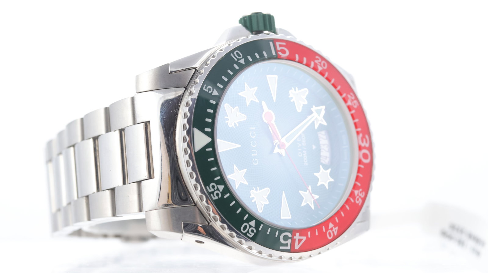 Gucci Dive Quartz Date Ref 136.2 - 2