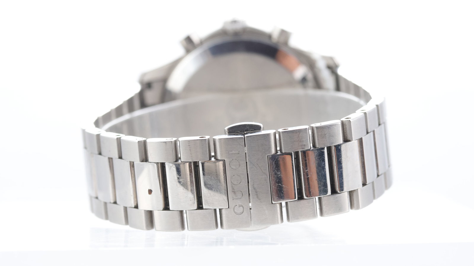 Gucci G Timeless Chronograph Ref 126.4 - 3