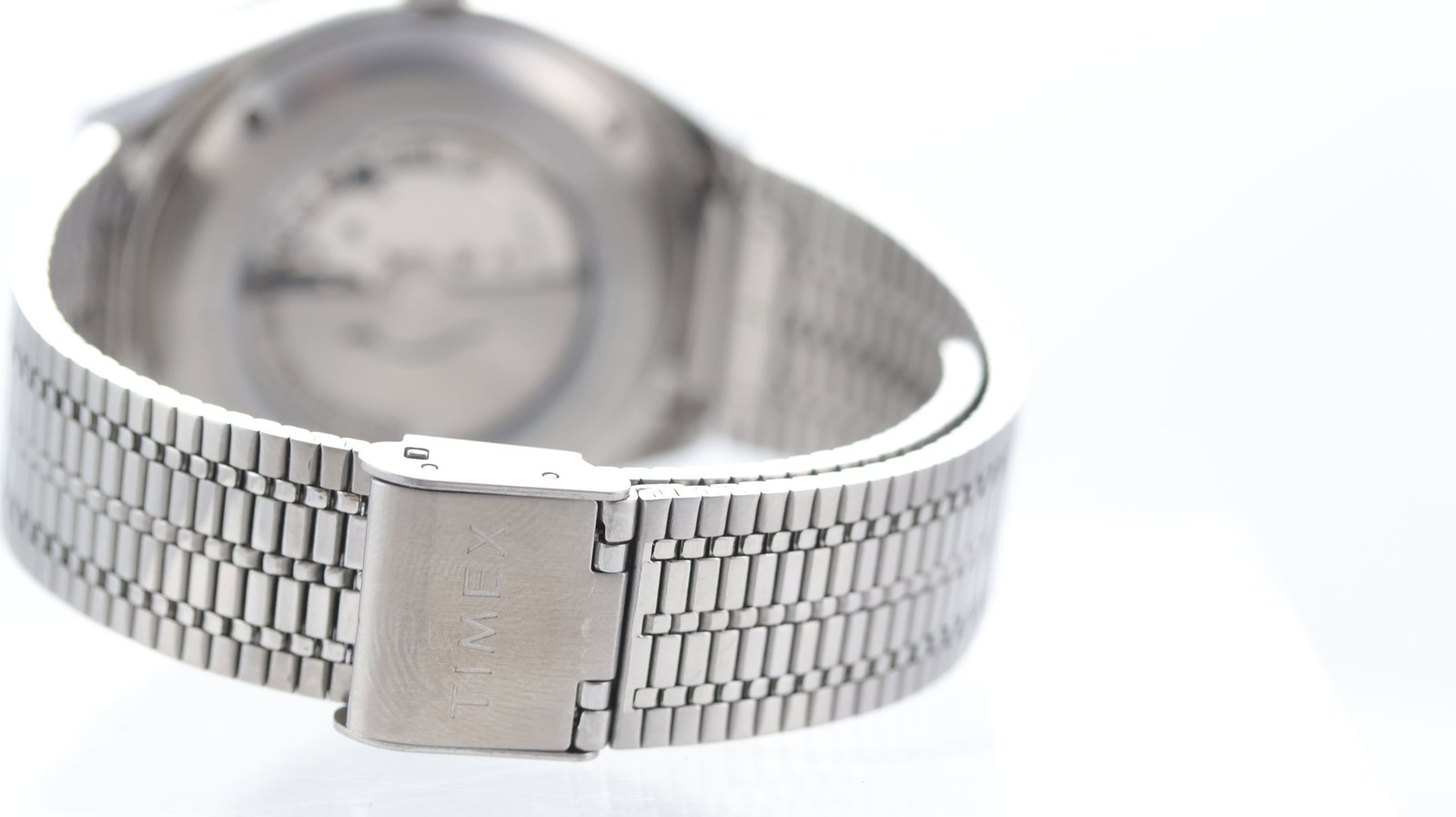 Timex X Seconde/Seconde 'iykyk' Episode 6 Penguin with Box - 3