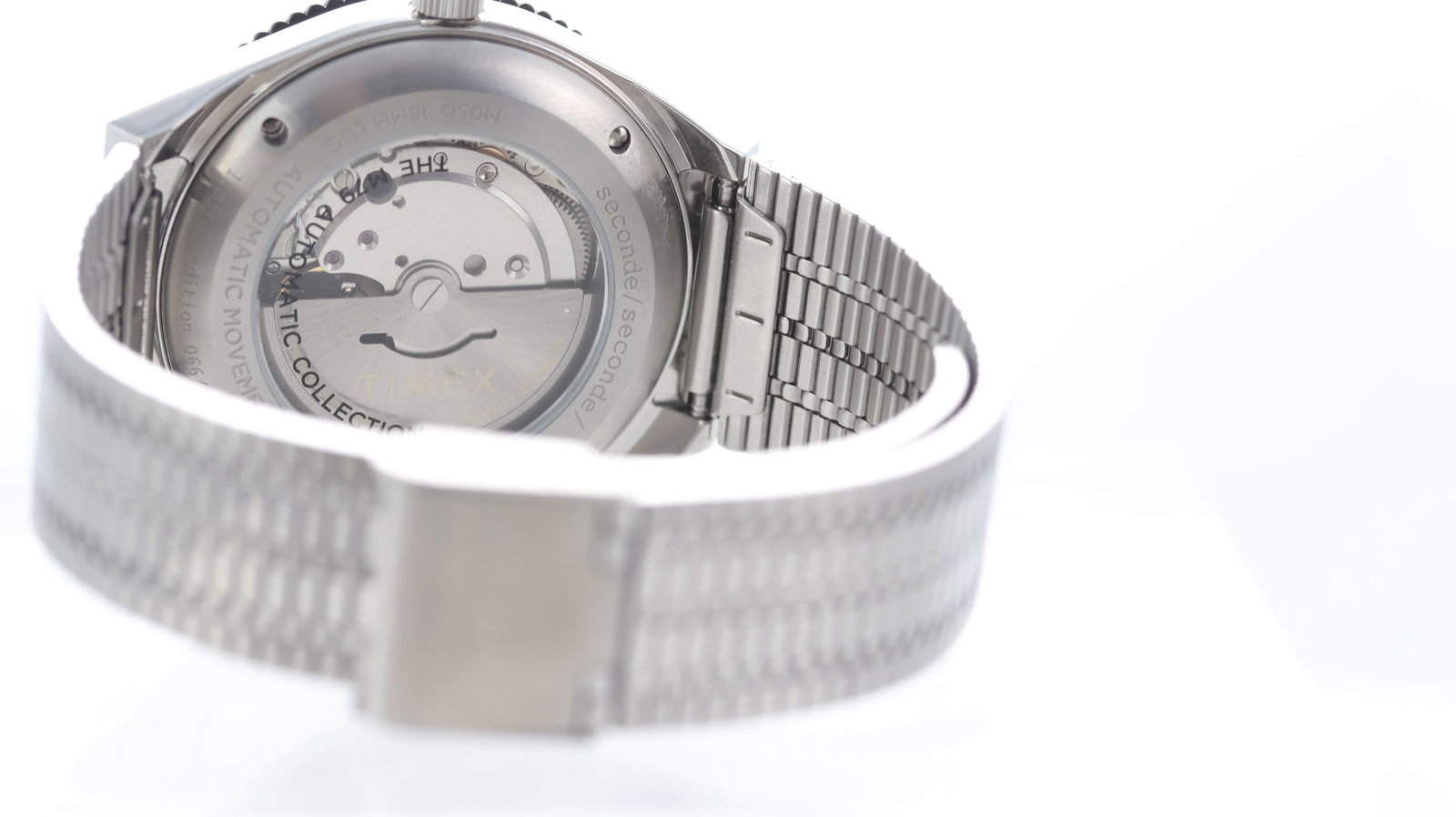 Timex X Seconde/Seconde 'iykyk' Episode 6 Penguin with Box - 4