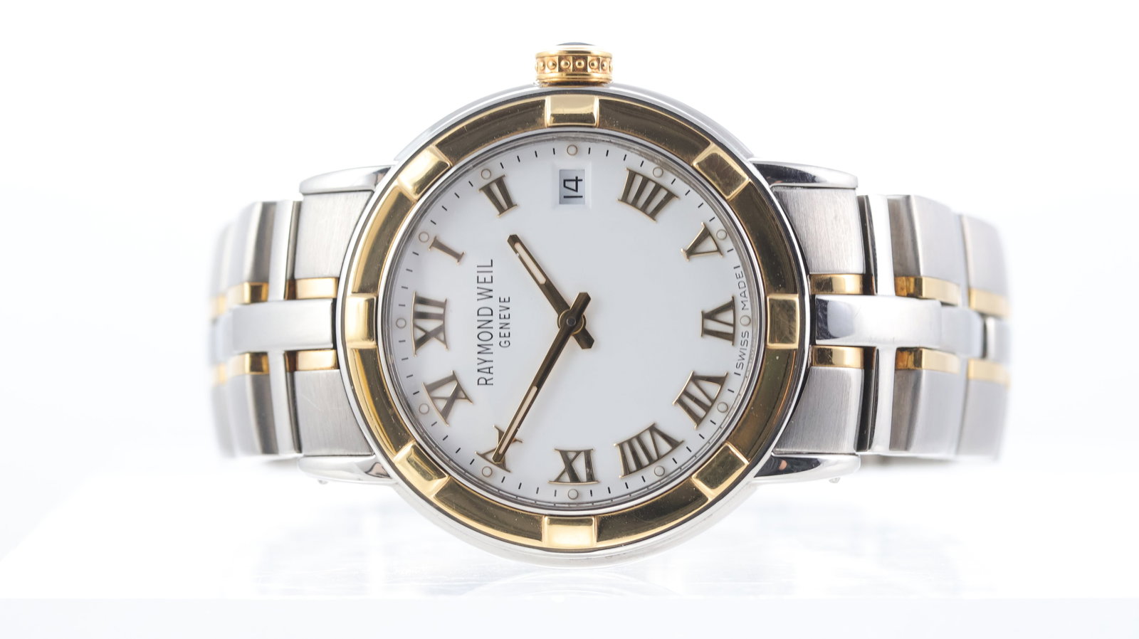 Raymond Weil Parsifal Ref 9540: Brand: Raymond Weil Model Name: Parsifal Reference: 9540 Movement type: Quartz Dial shape: Circular Dial colour: Cream Dial features: Gold hands and roman numeral hour markers, date aperture at 3