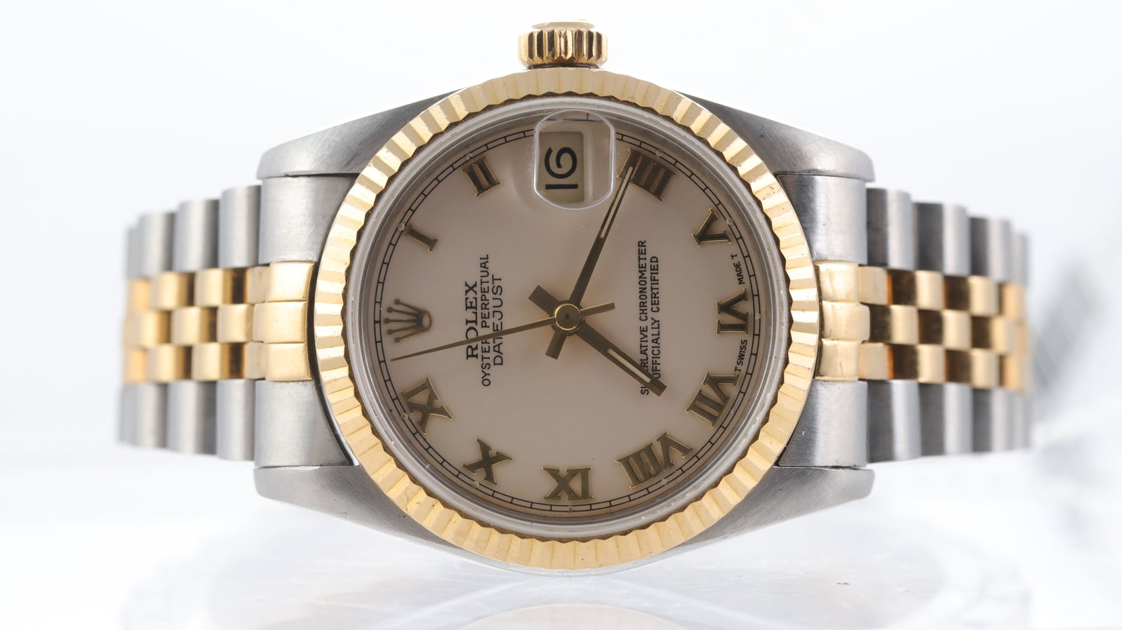 Rolex Datejust 31 Ref 68273 Steel and Gold Circa 1988: Brand: Rolex Model Name: Datejust 31 Reference: 68273 Movement type: Automatic Movement calibre: Rolex 2135 Year: Circa 1988 Dial shape: Circular Dial colour: Ivory Dial features: Gold Roman numerals,