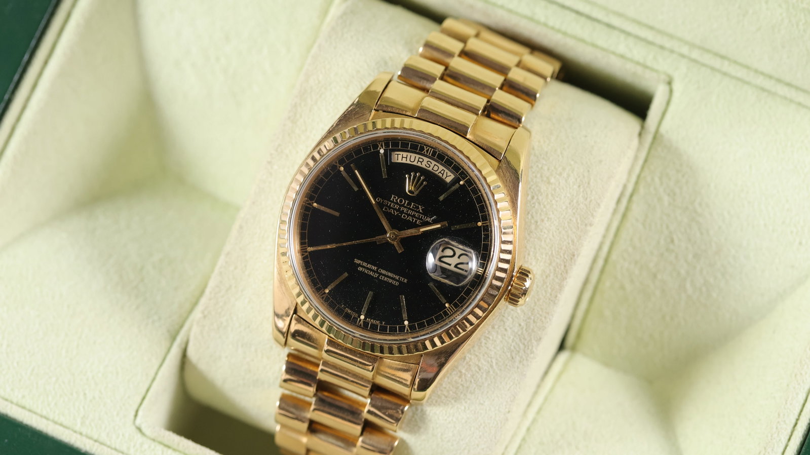 Rolex Day-Date 18ct yellow gold Ref 18038 with Box Circa 1990 (1 of 6)