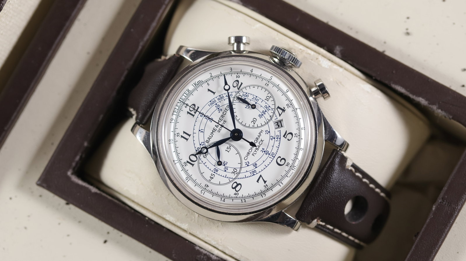 Baume & Mercier Capeland Flyback Chronograph Ref M0A10006 with Box and Papers 2011 (1 of 7)