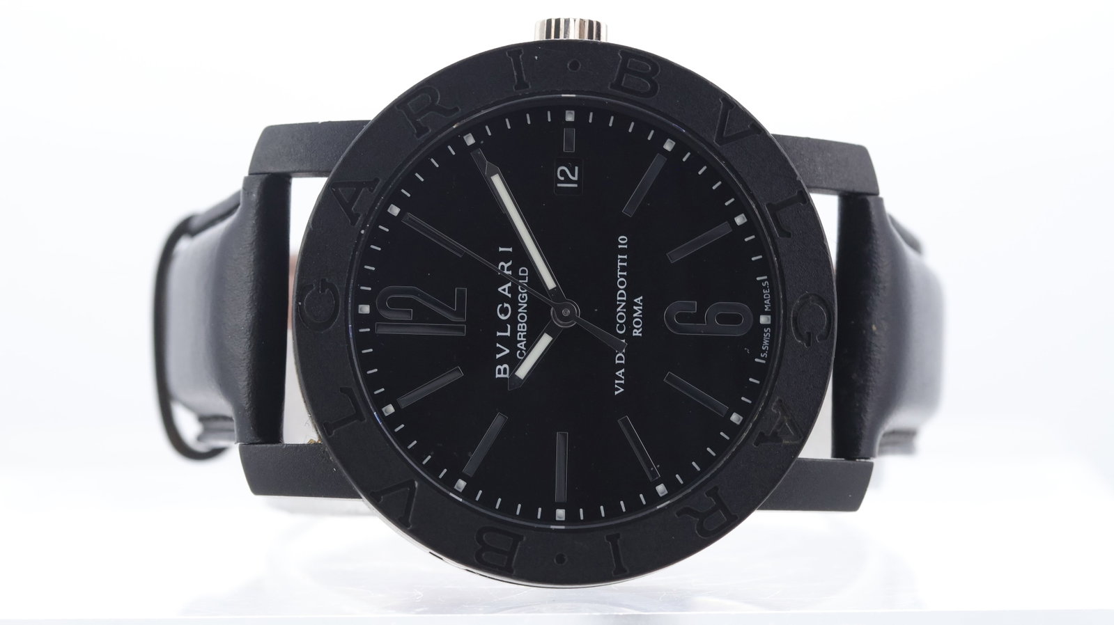 Bulgari Carbongold 'Via Dei Condotti 10 Roma' Ref BB 40 CL: Brand: Bulgari Model Name: Via Dei Condotti 10 Roma Reference: BB 40 CL Movement type: Automatic Movement calibre: Bulgari 220 Dial shape: Circular Dial colour: Black Dial features: Baton hour markers