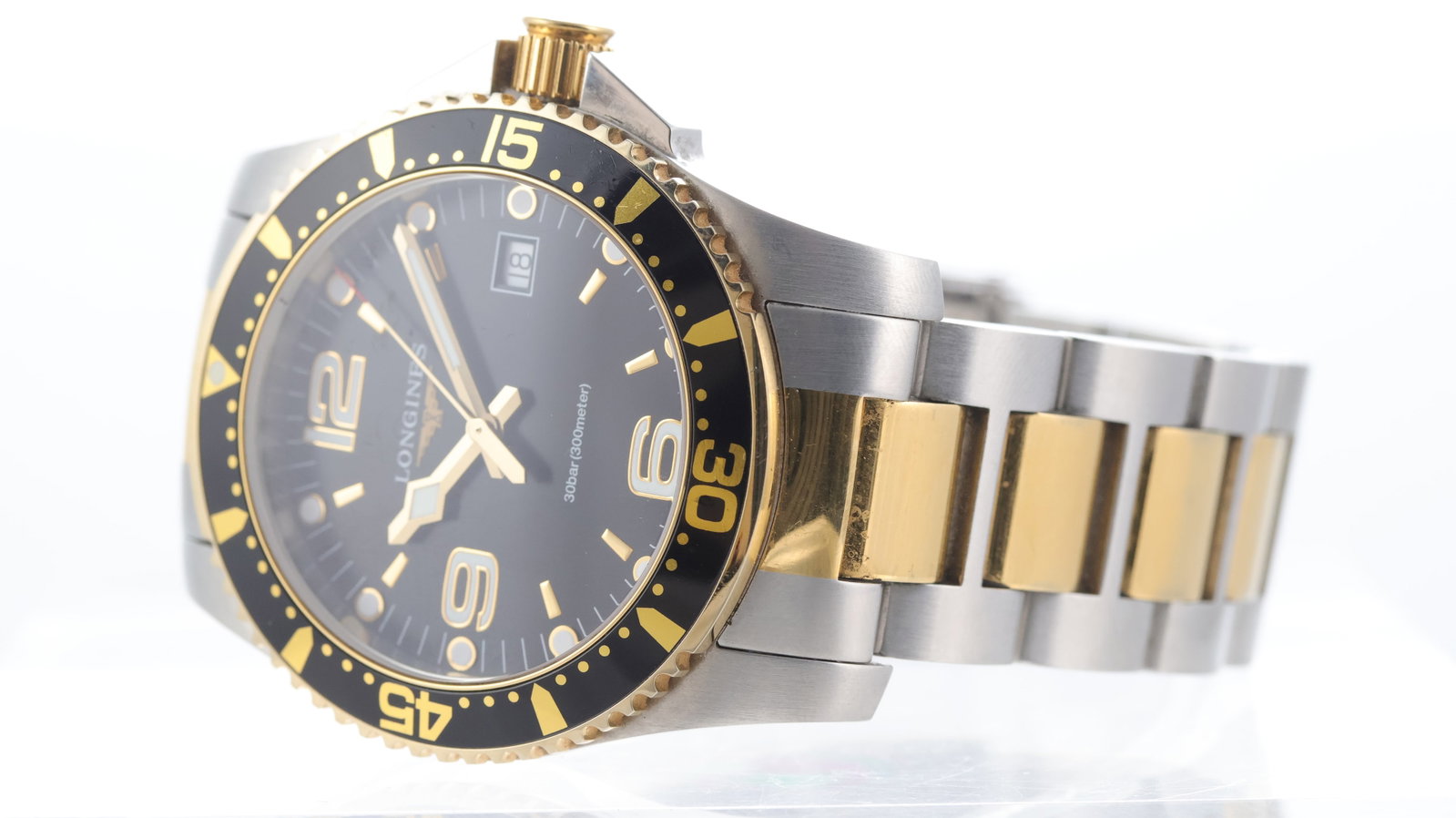 Longines HydroConquest Ref L3.740.3 - 2