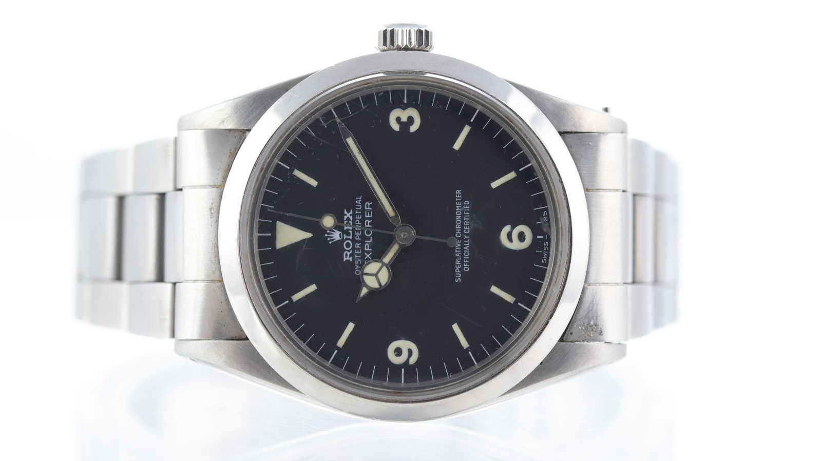 Vintage Rolex Explorer Ref 1016 Frog Foot Dial Circa 1966: Brand: Rolex Model Name: Explorer Reference: 1016 Movement type: Automatic Year: Circa 1966 Dial shape: Circular Dial colour: Black Dial features: matte 'Frog Foot' Dial, Luminous hour markers, 3-6-9,