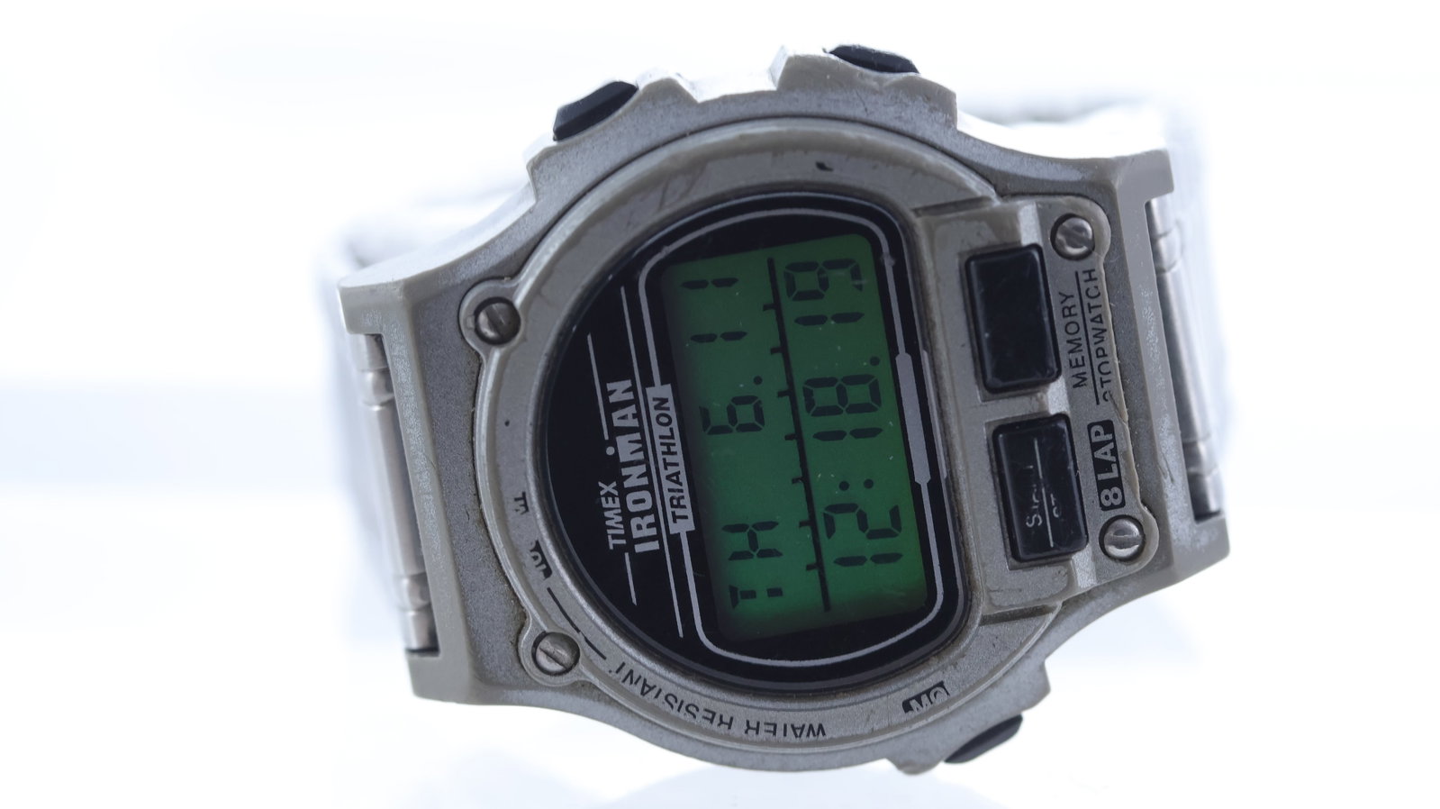 *To Be Sold Without Reserve* Timex Ironman 8 Lap Triathlon Ref 760: Brand: Timex Model Name: Ironman 8 Lap Triathlon Reference: 760 Movement type: Quartz Dial shape: Tunnel Dial colour: Black Dial features: Digital display Case size: 32mm Case material: Stainless