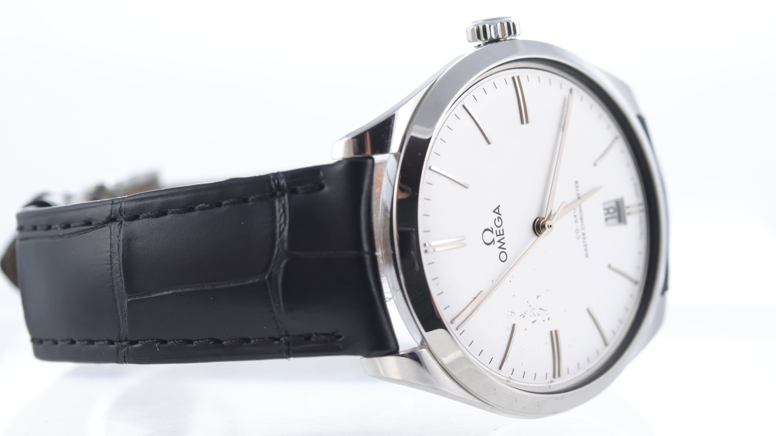 Omega De Ville Tresor Ref 435.13.40.21.02.001 with Box and Papers - 2