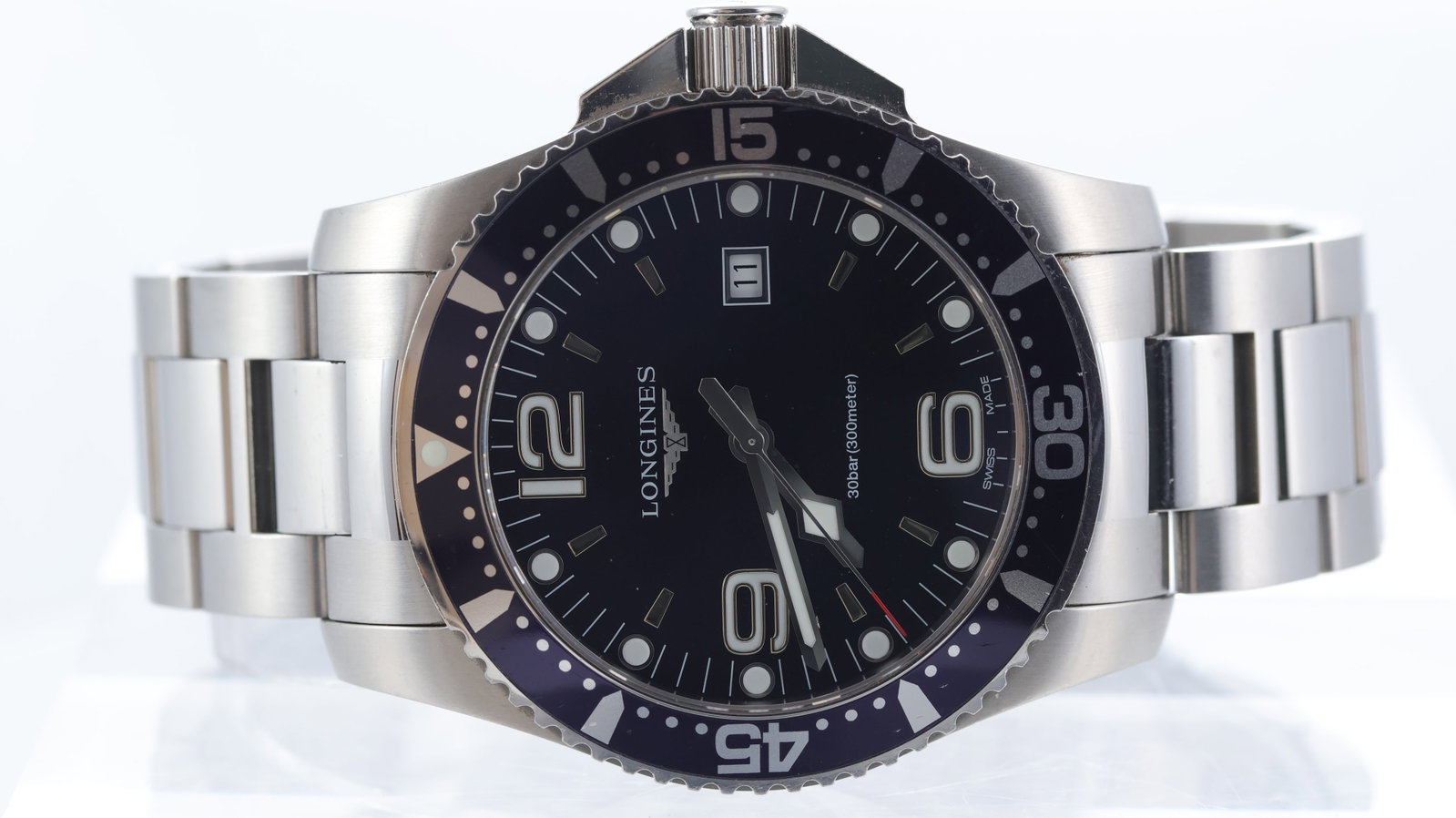 Longines HydroConquest Quartz Ref L3.840.4: Brand: Longines Model Name: HydroConquest Reference: L3.840.4 Movement type: Quartz Dial shape: Circular Dial colour: