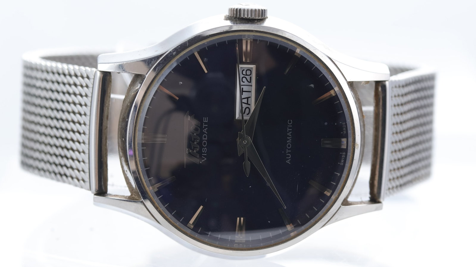 Tissot Visodate Automatoc Ref T019430B: Brand: Tissot Model Name: Visodate Reference: T019430B Movement type: Automatic Dial shape: Circular Dial colour: Blue Dial features: Sunburst dial. Silver baton hour markers. Day & Date aperture