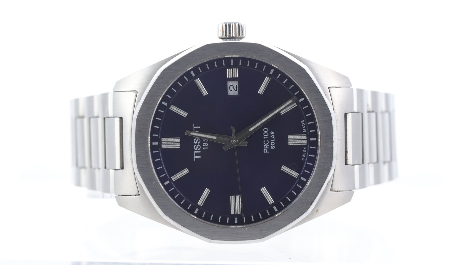 Tissot PRC100 / Solar: Brand: Tissot Model Name: PRC100 / Solar Movement type: Quartz Dial shape: Circular Dial colour: Blue Dial features: Baton hour markers, date aperture at 3 o'clock Case size: 39mm Case material: