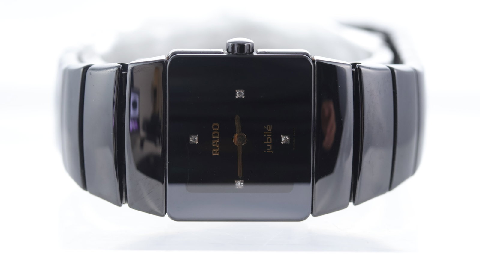 Rado Diastar Jubile Ref 153.0337.3: Brand: Rado Model Name: Diastar Reference: 153.0337.3 Movement type: Quartz Dial shape: Square Dial colour: Black Dial features: Diamond dot hour markers Case size: 21mm Case material: Black Ceramic