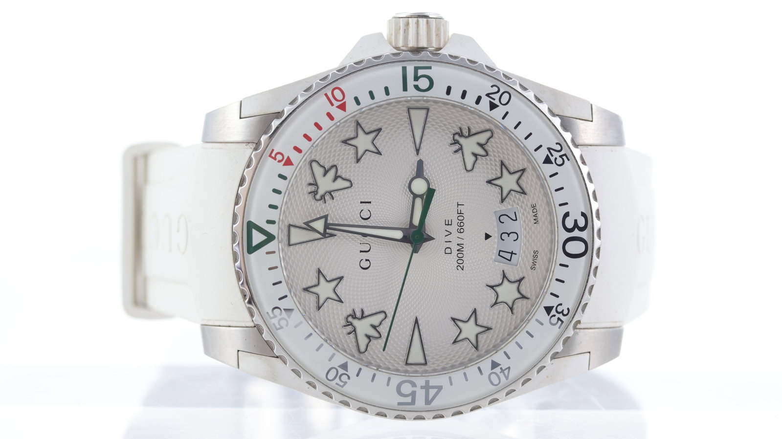 Gucci Dive Quartz Ref 136.3 (1 of 4)