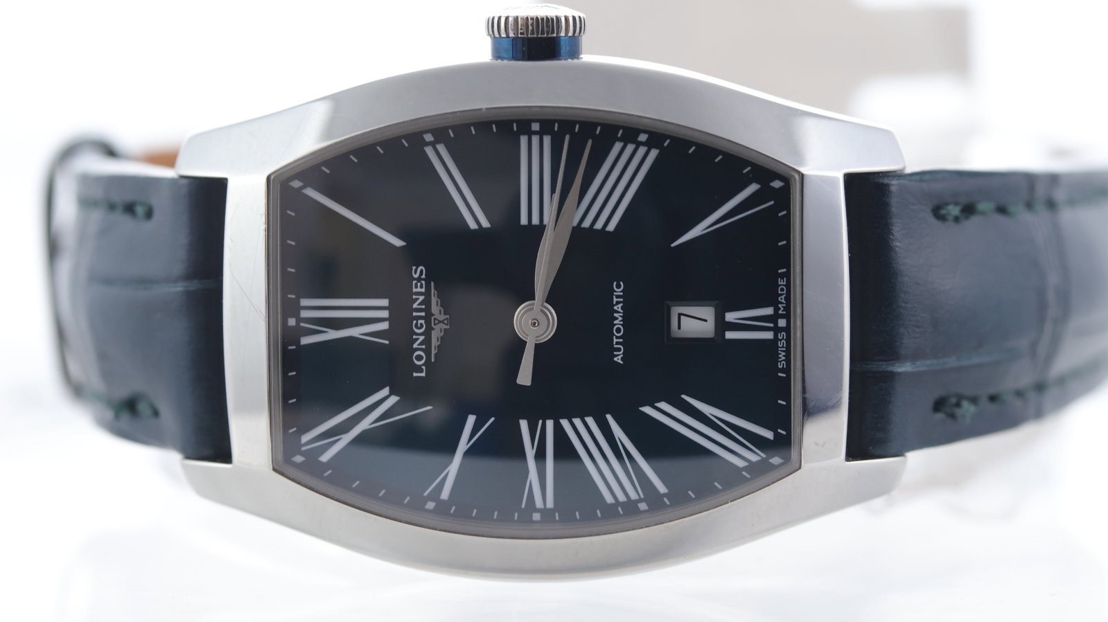 Longines Evidenza Automatic Ref L2.142.4 with Box and Papers 2023: Brand: Longines Model Name: Evidenza Reference: L2.142.4 Movement type: Automatic Year: 2023 Box: Full Box Papers: Full Set Papers Papers features: Guarantee card and booklet Dial shape: Tonneau Dial
