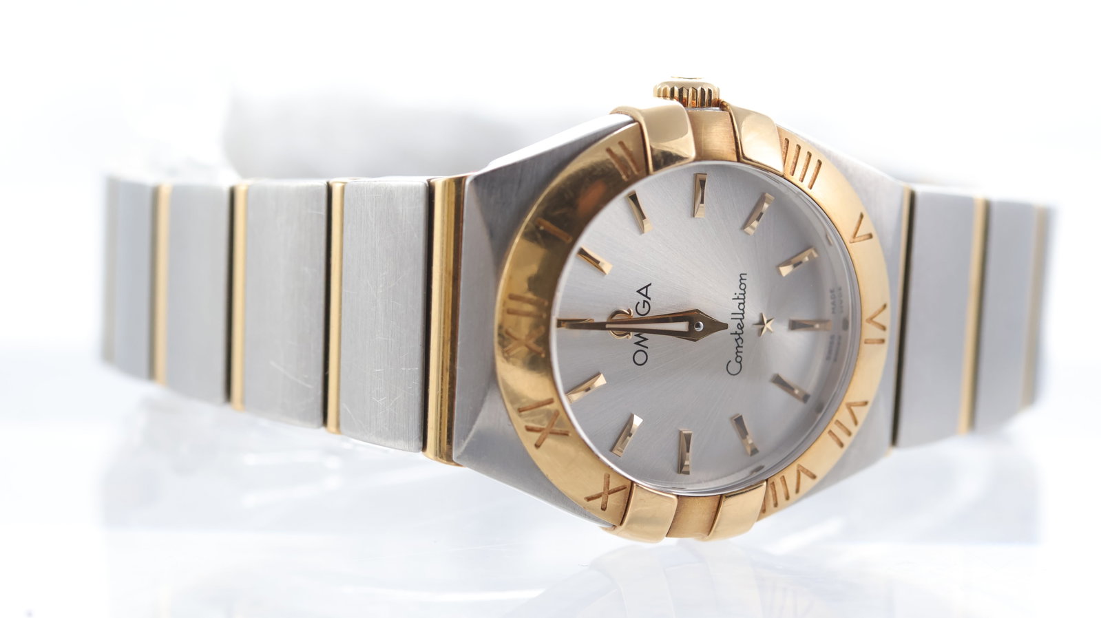 Ladies Omega Constellation Quartz - 2