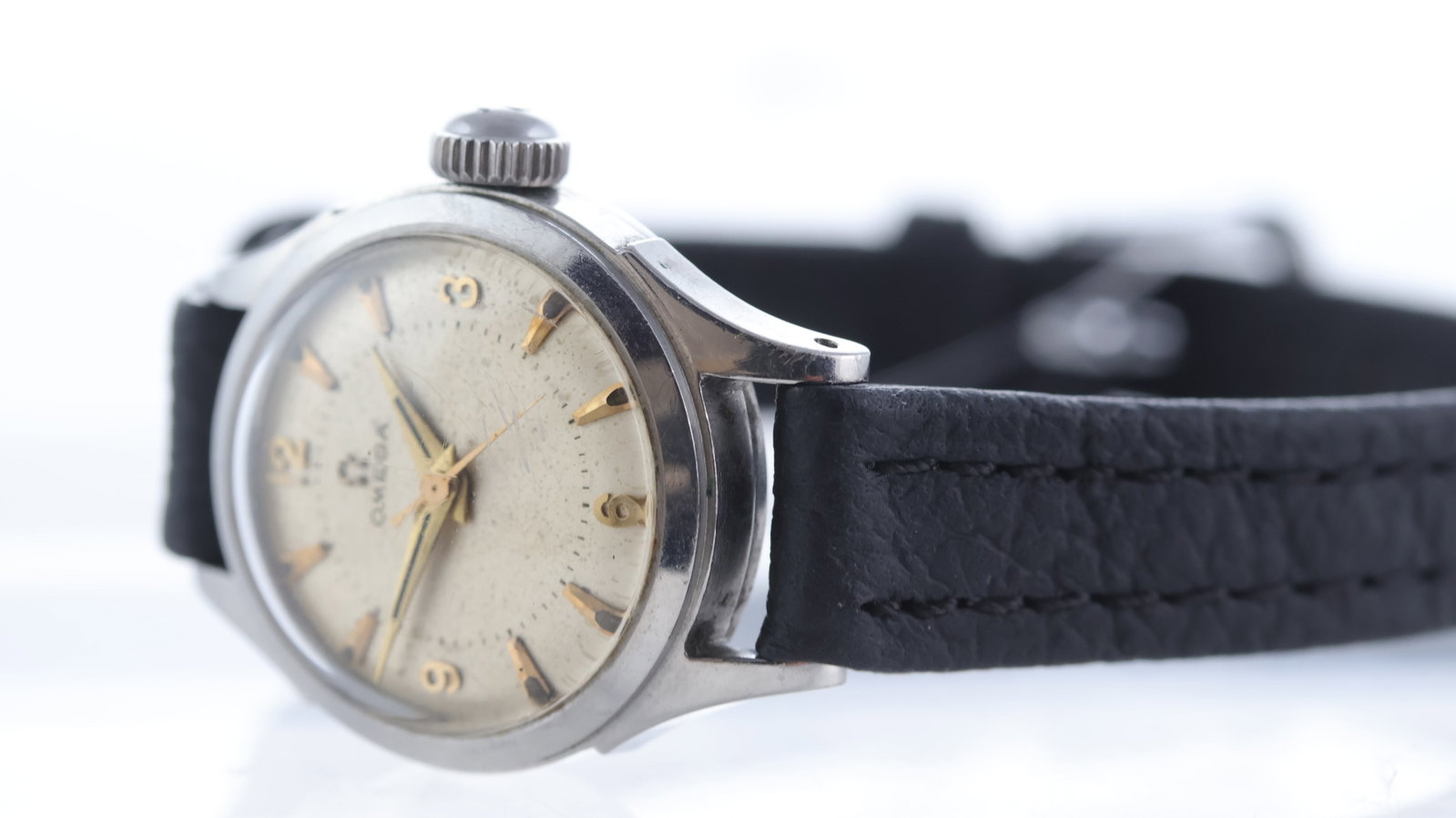 Vintage Ladies Omega Ref 2572-5SC Circa 1950 - 3