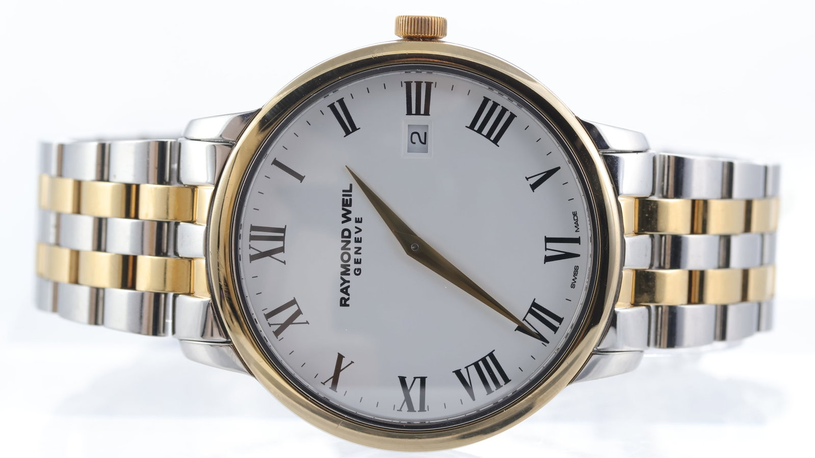 Raymond Weil Tango Ref 5488: Brand: Raymond Weil Model Name: Tango Reference: 5488 Movement type: Quartz Dial shape: Circular Dial colour: White Dial features: Roman numerals, date aperture Case size: Approx 39mm Case material:
