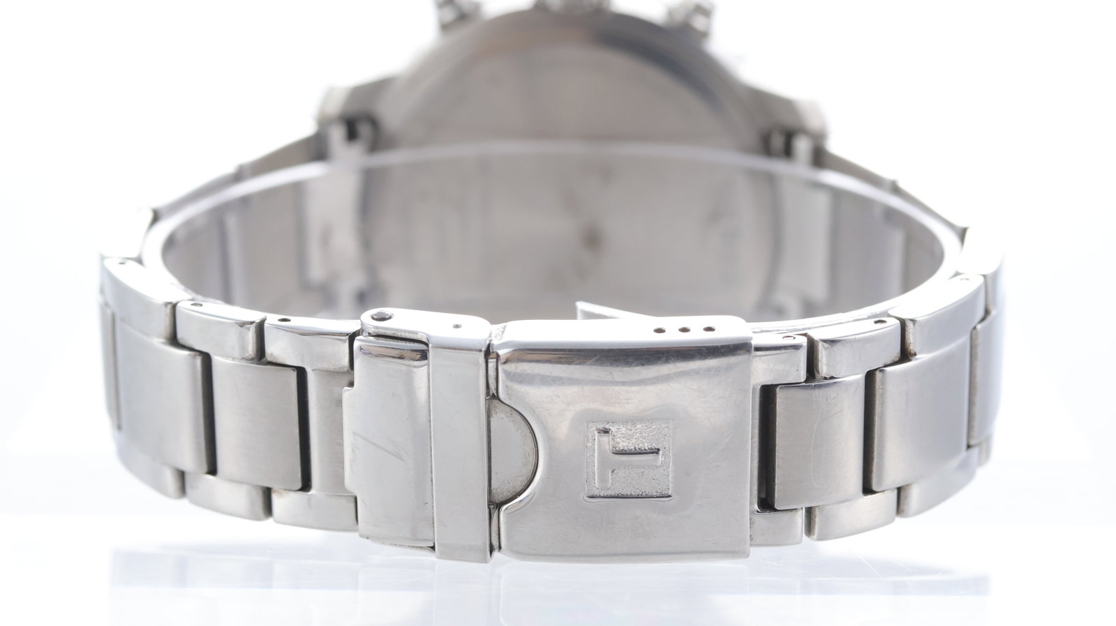 Tissot Quickster Ref T095417A - 3