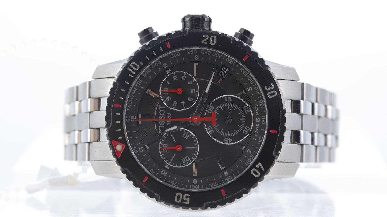 Tissot Prs 200 Ref T067417A with Box and Papers 2013: Brand: Tissot Model Name: Prs 200 Reference: T067417A Movement type: Quartz Year: 2013 Box: inner box Papers: Full Set Papers Dial shape: Circular Dial colour: Grey Dial features: Silver baton hour