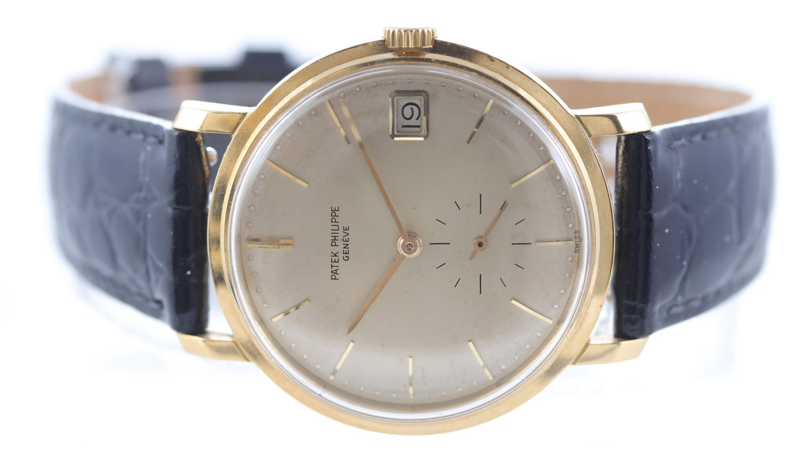 Patek Philippe Calatrava 18ct yellow gold Ref 3445 with Certificate Circa 1960's: Brand: Patek Philippe Model Name: Calatrava Reference: 3445 Movement type: Automatic Movement calibre: Patek Philippe 27-460M Movement features: 18ct gold Rotor Year: Circa 1960's Dial shape: Circular