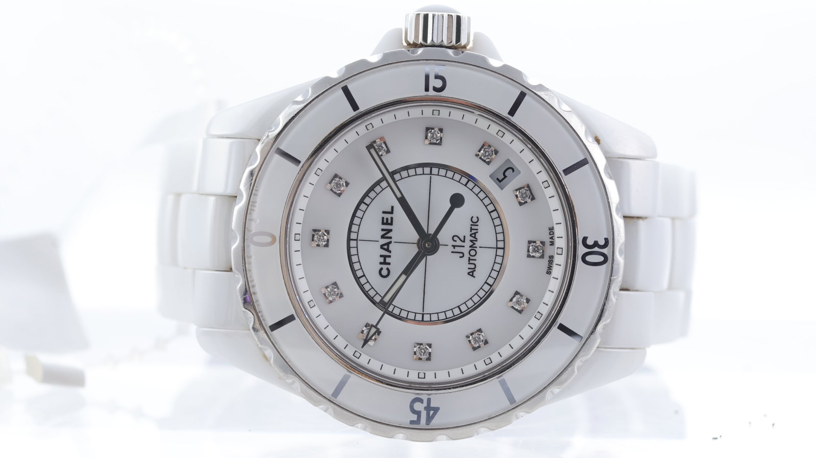 Chanel J12 Ref H1629 with Papers 2009 (1 of 5)